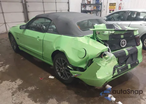 2014 Ford Mustang V6 Premium from USA, damaged, VIN 1ZVBP8EM5E5268189